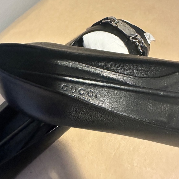 Gucci Salandia Peep Toe Flat ( size 8) - Picture 9 of 12